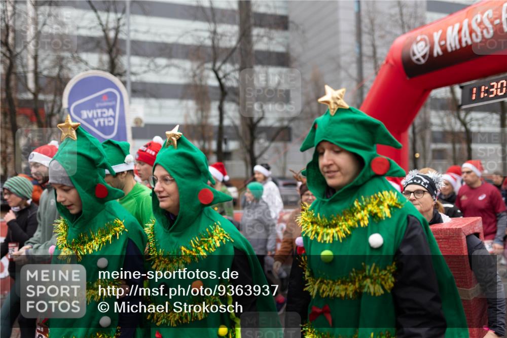 07.12.2025 - St. Pauli X-Mass-Run No. 15 Michael Strokosch http://msf.ph/oto/9363937 07.12.2025 12:30:12 Laufen 15, 11, 30 meine-sportfotos.de