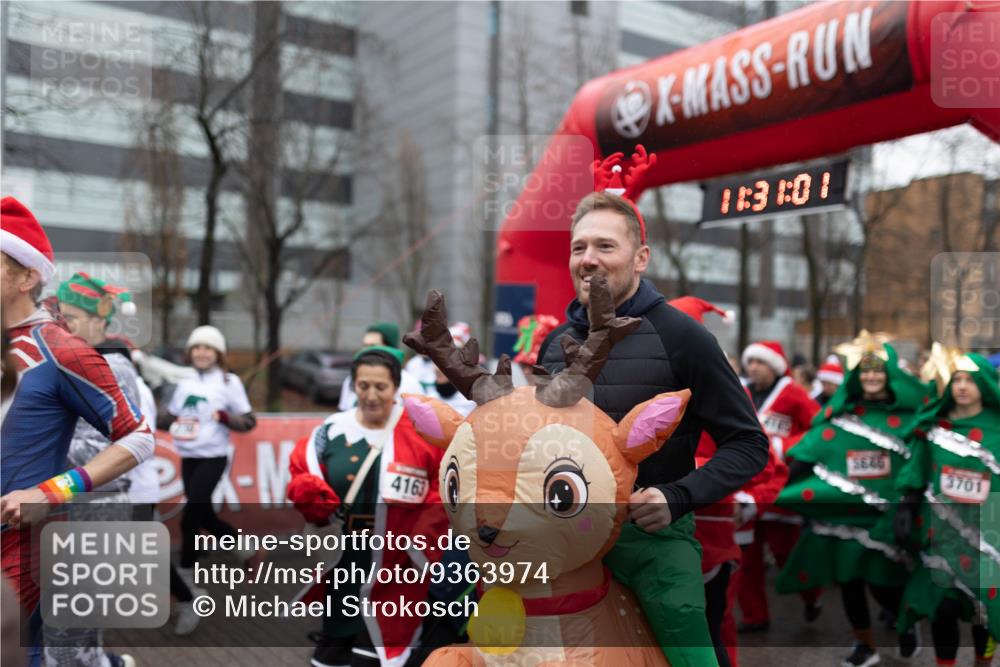 07.12.2025 - St. Pauli X-Mass-Run No. 15 Michael Strokosch http://msf.ph/oto/9363974 07.12.2025 12:30:59 Laufen 4163, 113, 1, 01, 5646, 3701 meine-sportfotos.de