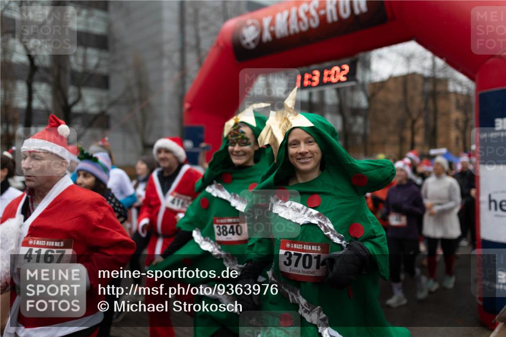 07.12.2025 - St. Pauli X-Mass-Run No. 15 Michael Strokosch http://msf.ph/oto/9363976 07.12.2025 12:31:00 Laufen 13602, 15, 4167, 3840, 15, 37014, 40 meine-sportfotos.de