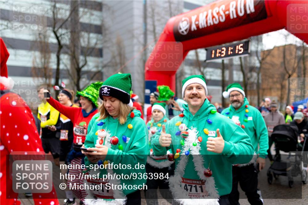 07.12.2025 - St. Pauli X-Mass-Run No. 15 Michael Strokosch http://msf.ph/oto/9363984 07.12.2025 12:31:13 Laufen 4398, 18, 38, 15, 1, 4717, 15, 4711 meine-sportfotos.de