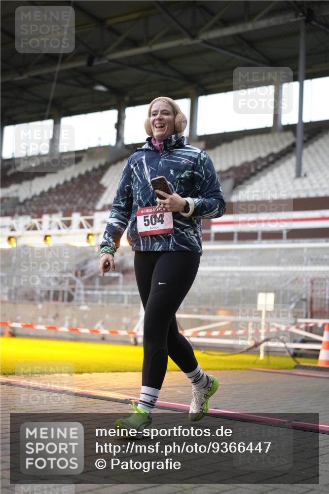 07.12.2025 - St. Pauli X-Mass-Run No. 15 Patografie http://msf.ph/oto/9366447 07.12.2025 10:52:57 Ziel 176, 262, 500, 504, 507, 510, 2673, 4859 meine-sportfotos.de