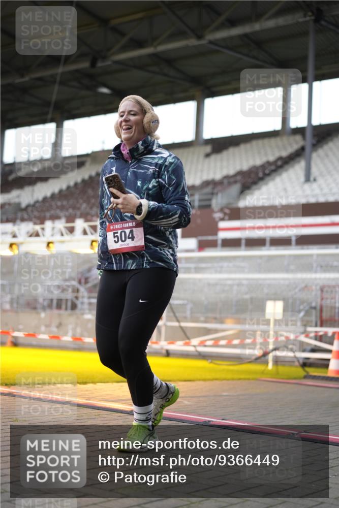 07.12.2025 - St. Pauli X-Mass-Run No. 15 Patografie http://msf.ph/oto/9366449 07.12.2025 10:52:58 Ziel 500, 504, 507, 510, 1684, 2673 meine-sportfotos.de