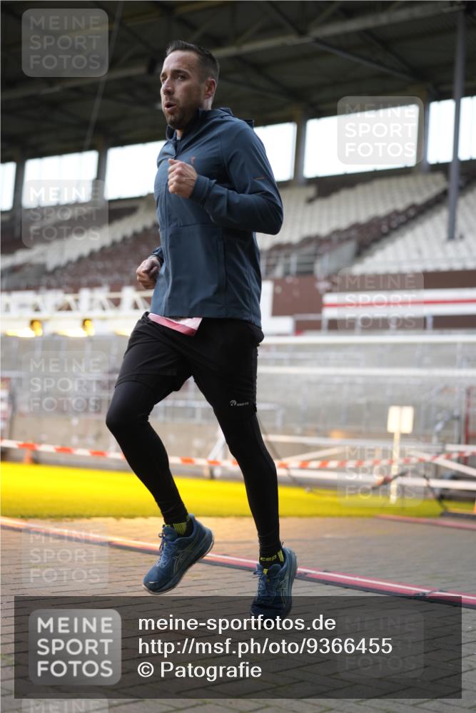 07.12.2025 - St. Pauli X-Mass-Run No. 15 Patografie http://msf.ph/oto/9366455 07.12.2025 10:53:03 Ziel 500, 504, 507, 510, 1684, 2673 meine-sportfotos.de