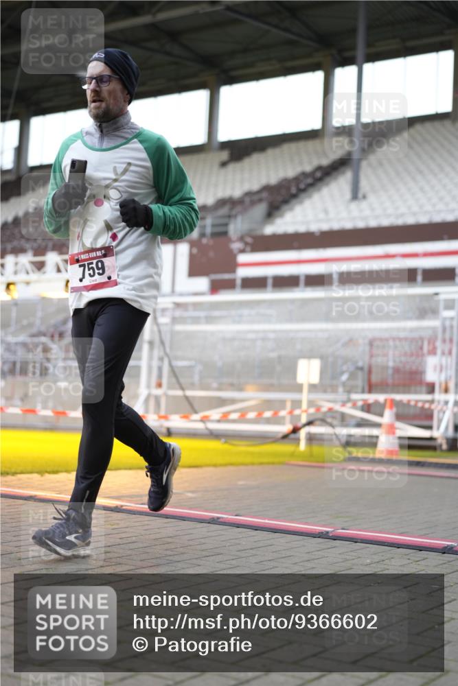 07.12.2025 - St. Pauli X-Mass-Run No. 15 Patografie http://msf.ph/oto/9366602 07.12.2025 10:56:30 Ziel 236, 248, 759, 2170, 4063, 4146 meine-sportfotos.de