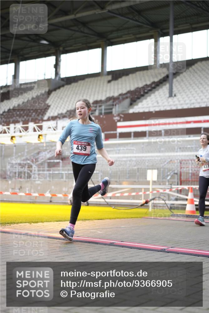 07.12.2025 - St. Pauli X-Mass-Run No. 15 Patografie http://msf.ph/oto/9366905 07.12.2025 11:00:31 Ziel 410, 433, 435, 439, 440, 611, 985, 988, 1721, 3952, 4478, 4793 meine-sportfotos.de