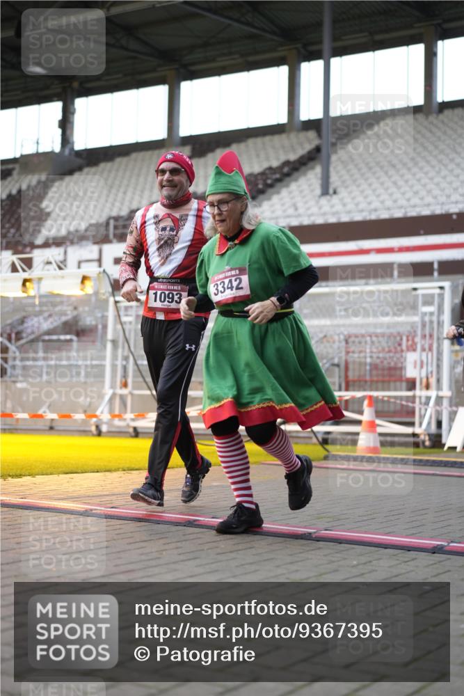 07.12.2025 - St. Pauli X-Mass-Run No. 15 Patografie http://msf.ph/oto/9367395 07.12.2025 10:51:07 Ziel 769, 1093, 1691, 3199, 3342 meine-sportfotos.de