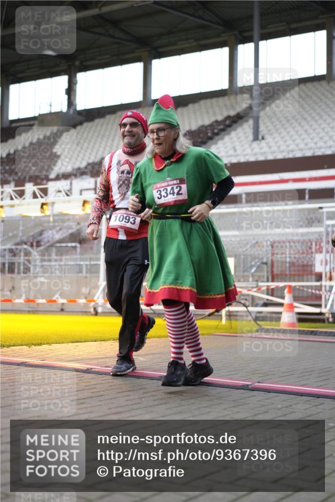 07.12.2025 - St. Pauli X-Mass-Run No. 15 Patografie http://msf.ph/oto/9367396 07.12.2025 10:51:07 Ziel 769, 1093, 1691, 3199, 3342 meine-sportfotos.de