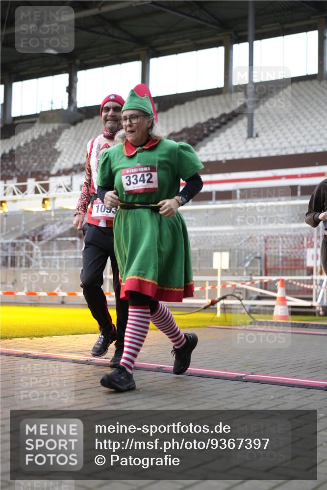 07.12.2025 - St. Pauli X-Mass-Run No. 15 Patografie http://msf.ph/oto/9367397 07.12.2025 10:51:07 Ziel 769, 1093, 1691, 3199, 3342 meine-sportfotos.de