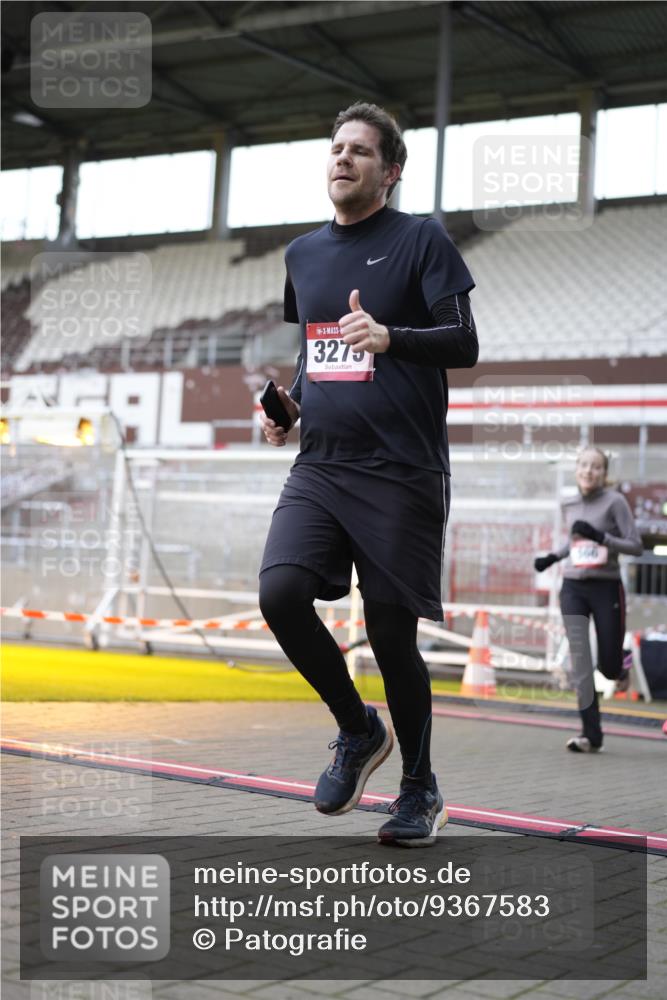 07.12.2025 - St. Pauli X-Mass-Run No. 15 Patografie http://msf.ph/oto/9367583 07.12.2025 10:56:50 Ziel 55, 417, 555, 566, 568, 763, 1203, 2538, 2542, 2664, 3275, 4799 meine-sportfotos.de