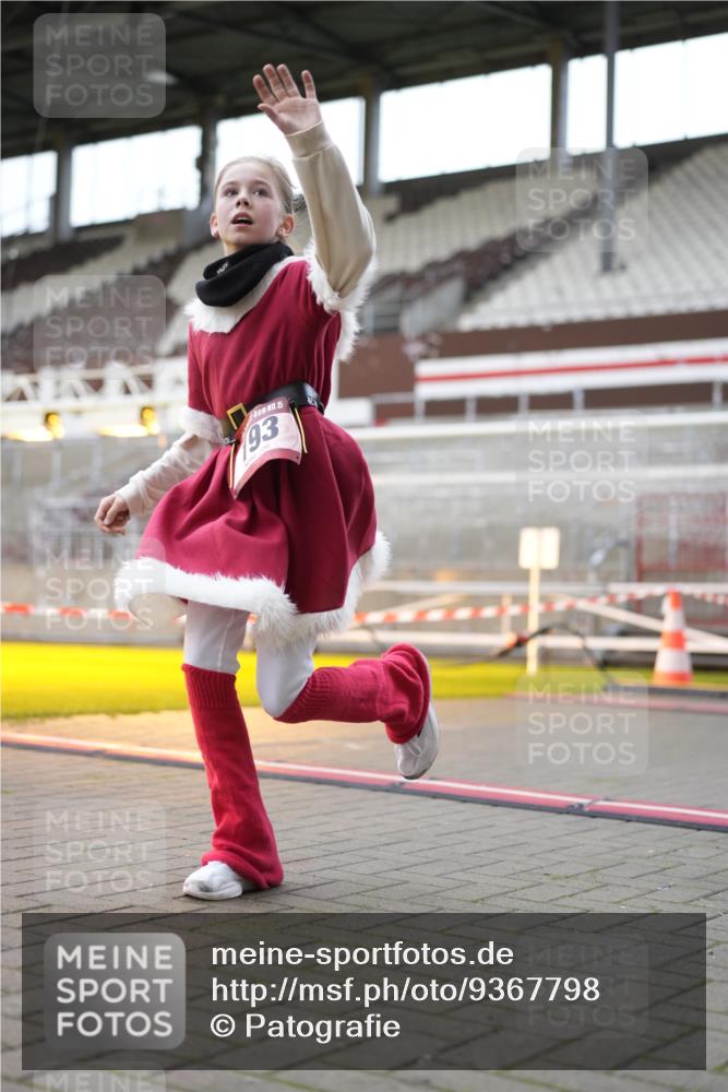 07.12.2025 - St. Pauli X-Mass-Run No. 15 Patografie http://msf.ph/oto/9367798 07.12.2025 11:02:06 Ziel 95, 193, 314, 317, 837, 838, 842, 847, 851, 1143, 1416, 1611, 2329, 2576 meine-sportfotos.de