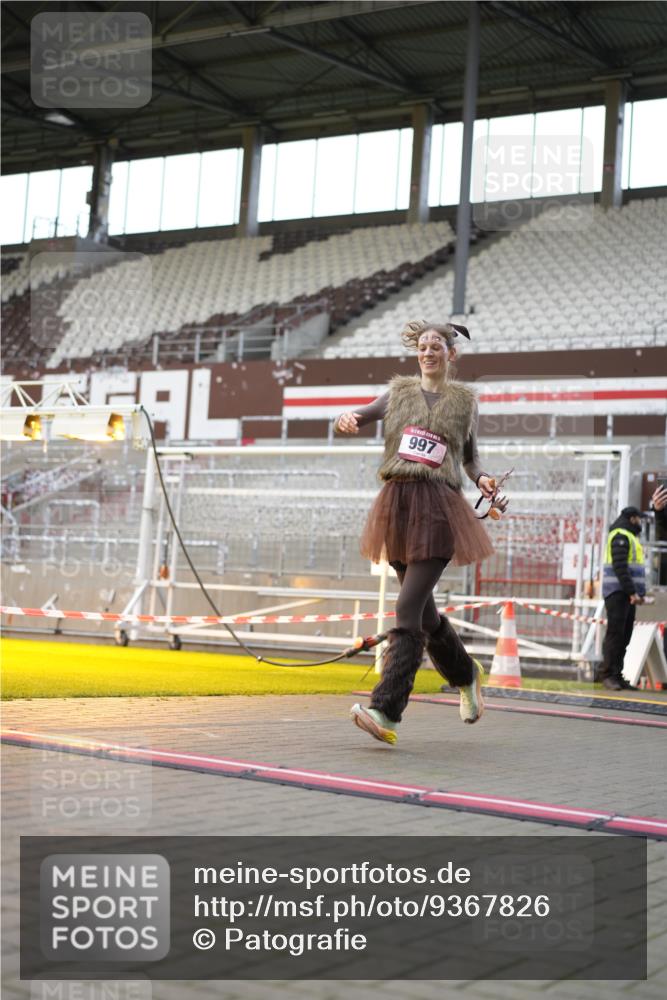 07.12.2025 - St. Pauli X-Mass-Run No. 15 Patografie http://msf.ph/oto/9367826 07.12.2025 11:02:45 Ziel 151, 160, 502, 574, 746, 747, 749, 751, 875, 880, 953, 997, 1063, 1102 meine-sportfotos.de