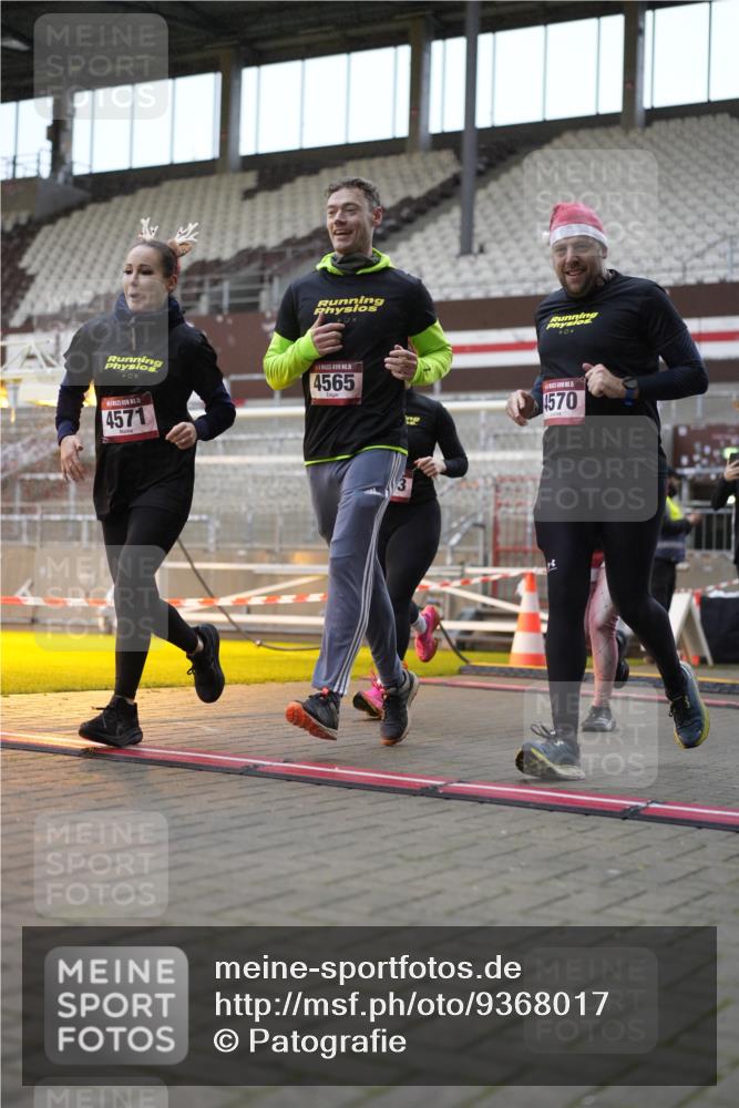 07.12.2025 - St. Pauli X-Mass-Run No. 15 Patografie http://msf.ph/oto/9368017 07.12.2025 11:04:40 Ziel 33, 361, 395, 1643, 2791, 2919, 3719, 4561, 4562, 4563, 4565, 4566, 4567, 4568, 4569, 4570, 4571, 4572, 4573, 4575, 4576, 4577, 4578 meine-sportfotos.de