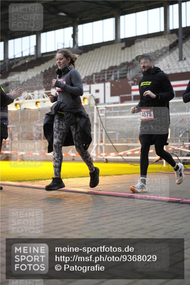 07.12.2025 - St. Pauli X-Mass-Run No. 15 Patografie http://msf.ph/oto/9368029 07.12.2025 11:04:45 Ziel 33, 117, 128, 361, 395, 1212, 1411, 2791, 2919, 3719, 4561, 4562, 4563, 4565, 4566, 4567, 4568, 4569, 4570, 4571, 4572, 4573, 4575, 4576, 4577, 4578 meine-sportfotos.de