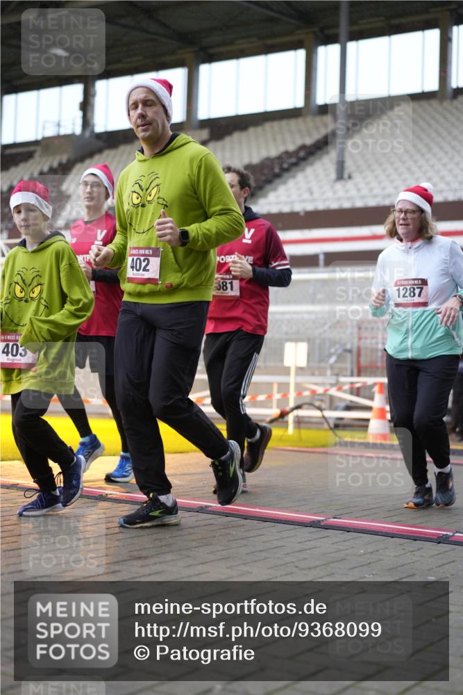 07.12.2025 - St. Pauli X-Mass-Run No. 15 Patografie http://msf.ph/oto/9368099 07.12.2025 11:06:02 Ziel 92, 298, 300, 402, 403, 556, 659, 693, 854, 858, 878, 920, 944, 1024, 1025, 1223, 1229, 1287, 1429, 1430, 1608, 1648, 2243, 2245, 4579, 4581, 4583, 4585, 4587 meine-sportfotos.de