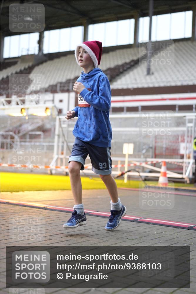 07.12.2025 - St. Pauli X-Mass-Run No. 15 Patografie http://msf.ph/oto/9368103 07.12.2025 11:06:04 Ziel 92, 204, 298, 300, 402, 403, 414, 556, 659, 693, 854, 858, 878, 920, 944, 1024, 1025, 1223, 1229, 1287, 1429, 1430, 1608, 1648, 2243, 2245, 4579, 4581, 4583, 4585, 4587 meine-sportfotos.de