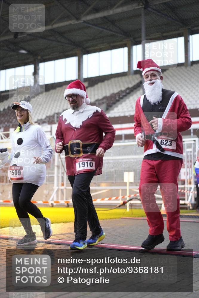 07.12.2025 - St. Pauli X-Mass-Run No. 15 Patografie http://msf.ph/oto/9368181 07.12.2025 11:07:32 Ziel 77, 315, 332, 377, 623, 781, 1233, 1235, 1509, 1824, 1866, 1910, 2693, 5008 meine-sportfotos.de