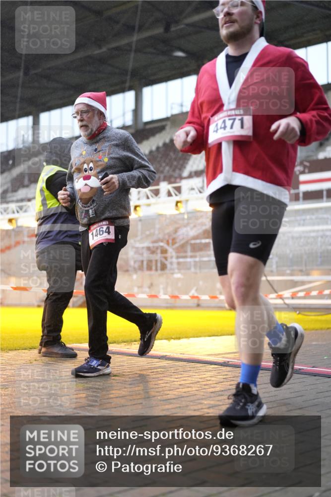 07.12.2025 - St. Pauli X-Mass-Run No. 15 Patografie http://msf.ph/oto/9368267 07.12.2025 11:08:38 Ziel 1412, xxxx, 1424, 1464, 1491, 1625, 2259, 2893, 4471, 4584, 4819, 4830 meine-sportfotos.de