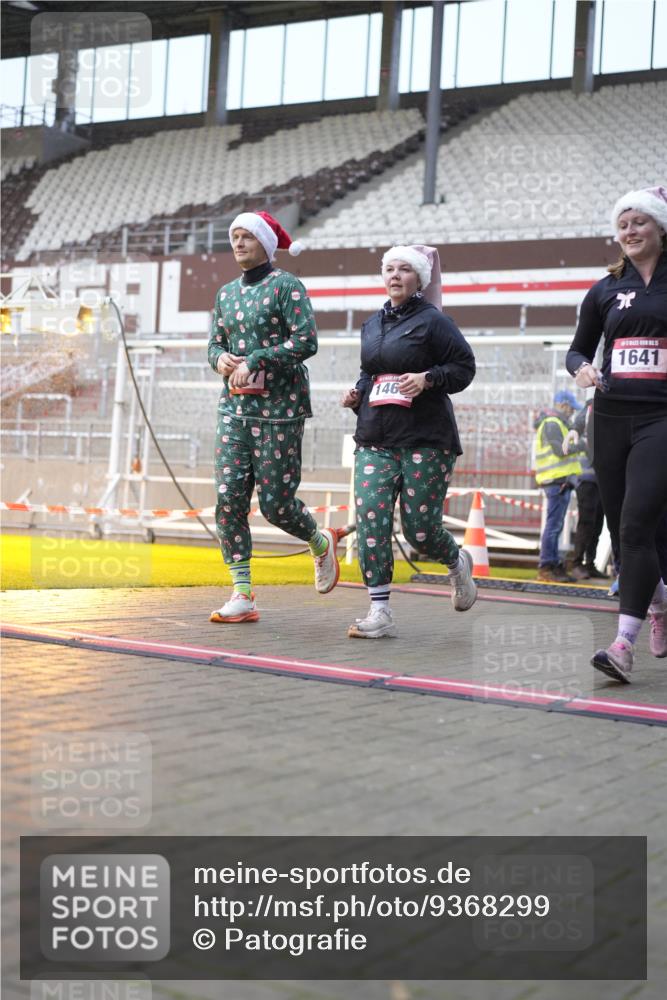 07.12.2025 - St. Pauli X-Mass-Run No. 15 Patografie http://msf.ph/oto/9368299 07.12.2025 11:09:19 Ziel 44, 51, 266, 558, 971, 1084, 1110, 1260, 1463, 1477, 1641, 1851, 3151 meine-sportfotos.de
