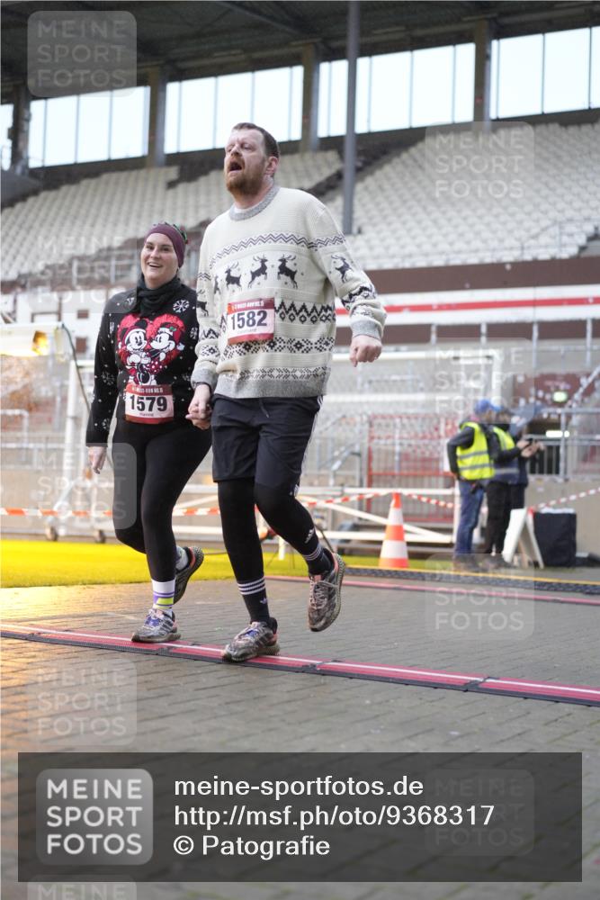07.12.2025 - St. Pauli X-Mass-Run No. 15 Patografie http://msf.ph/oto/9368317 07.12.2025 11:09:31 Ziel 59, 66, 266, 330, 971, 1084, 1463, 1477, 1579, 1582, 1641, 1851, 1870, 1945, 1974, 2042, 3151, 4190, 4191 meine-sportfotos.de