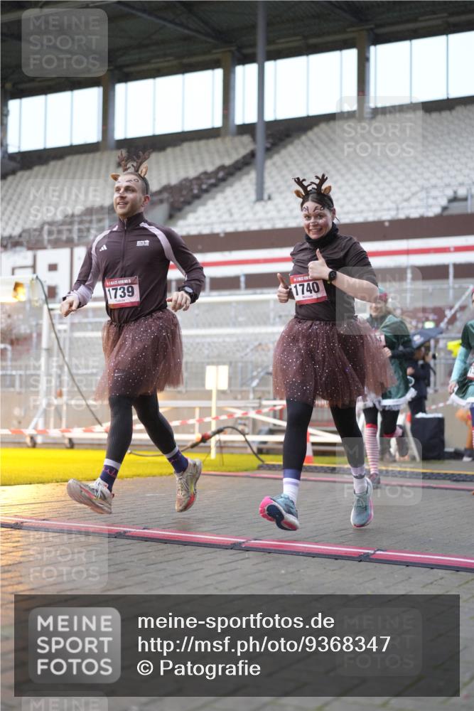 07.12.2025 - St. Pauli X-Mass-Run No. 15 Patografie http://msf.ph/oto/9368347 07.12.2025 11:10:19 Ziel 42, 53, 980, 1298, 1299, 1398, 1694, 1697, 1739, 1740, 2371 meine-sportfotos.de
