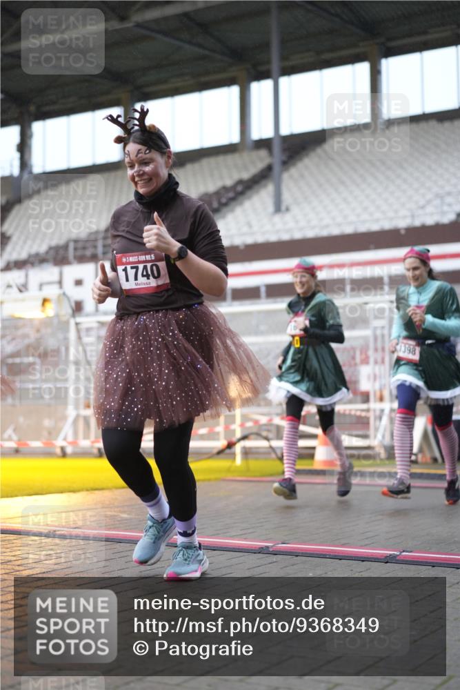 07.12.2025 - St. Pauli X-Mass-Run No. 15 Patografie http://msf.ph/oto/9368349 07.12.2025 11:10:20 Ziel 42, 53, 980, 1298, 1299, 1398, 1694, 1697, 1739, 1740, 2371 meine-sportfotos.de