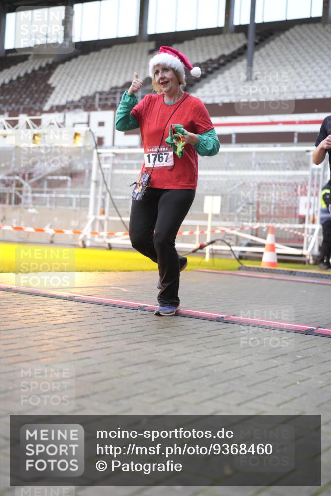 07.12.2025 - St. Pauli X-Mass-Run No. 15 Patografie http://msf.ph/oto/9368460 07.12.2025 11:11:25 Ziel 171, 182, 190, 411, 788, 812, 815, 841, 1145, 1146, 1147, 1309, 1321, 1589, 1714, 1767, 1770, 4801, 4805, 4806, 4810, 4813, 5005, 5006 meine-sportfotos.de