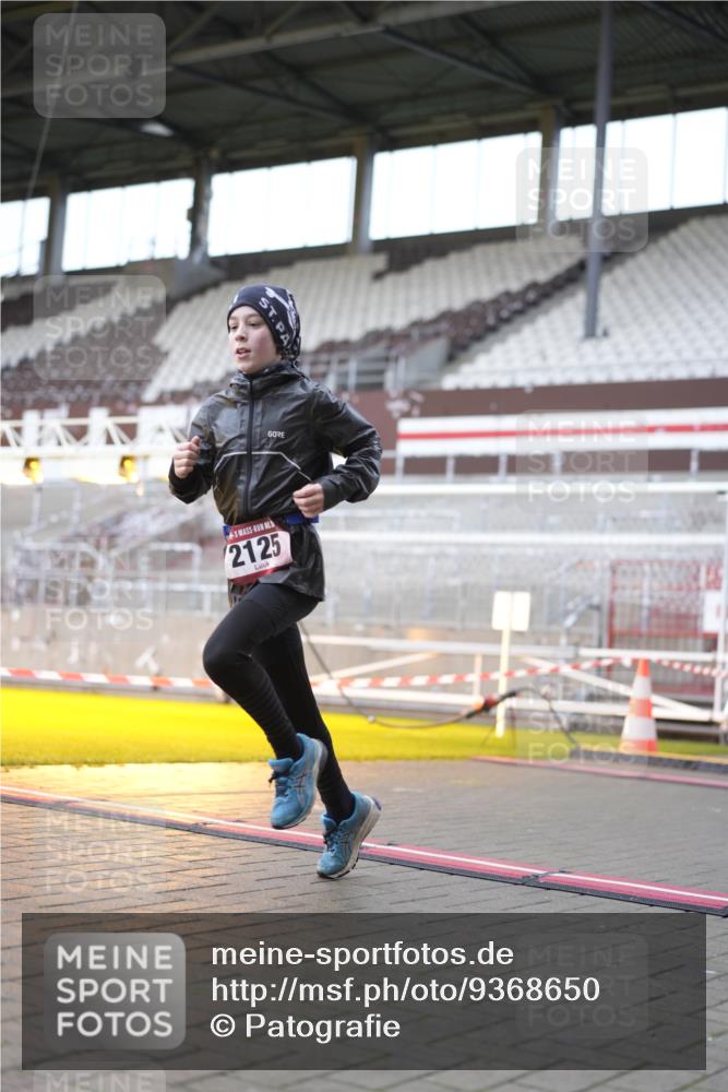 07.12.2025 - St. Pauli X-Mass-Run No. 15 Patografie http://msf.ph/oto/9368650 07.12.2025 11:13:15 Ziel 17, 22, 47, 1022, 1338, 1341, 1645, 1646, 1647, 1664, 2125 meine-sportfotos.de