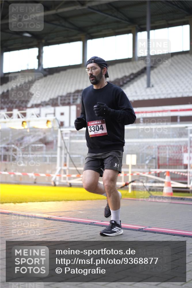 07.12.2025 - St. Pauli X-Mass-Run No. 15 Patografie http://msf.ph/oto/9368877 07.12.2025 11:18:15 Ziel 1325, 1348, 2045, 3201, 3304, 3327 meine-sportfotos.de