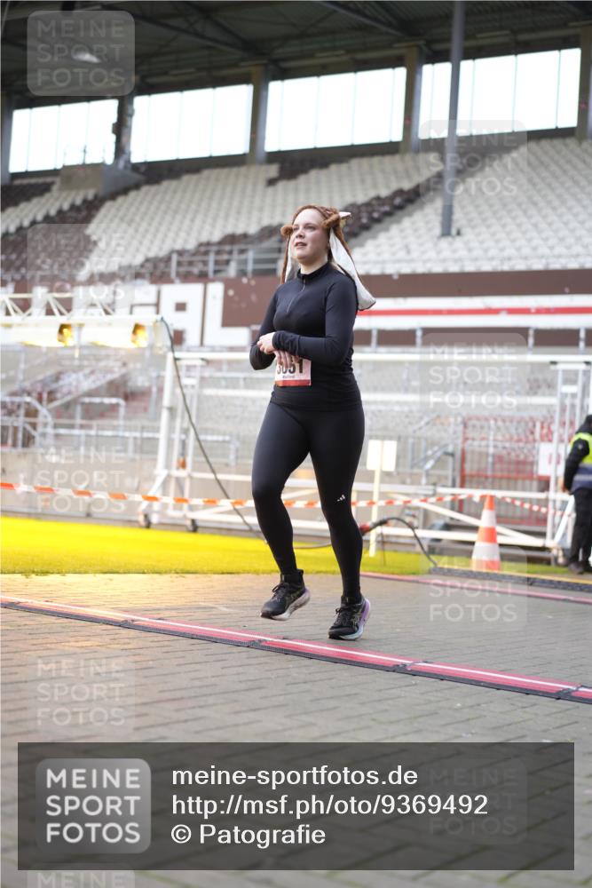 07.12.2025 - St. Pauli X-Mass-Run No. 15 Patografie http://msf.ph/oto/9369492 07.12.2025 11:25:47 Ziel 1079, 1334, 1339, 1379, 1388, 1593, 1672, 1673, 2055, 3050, 3051, 4654 meine-sportfotos.de