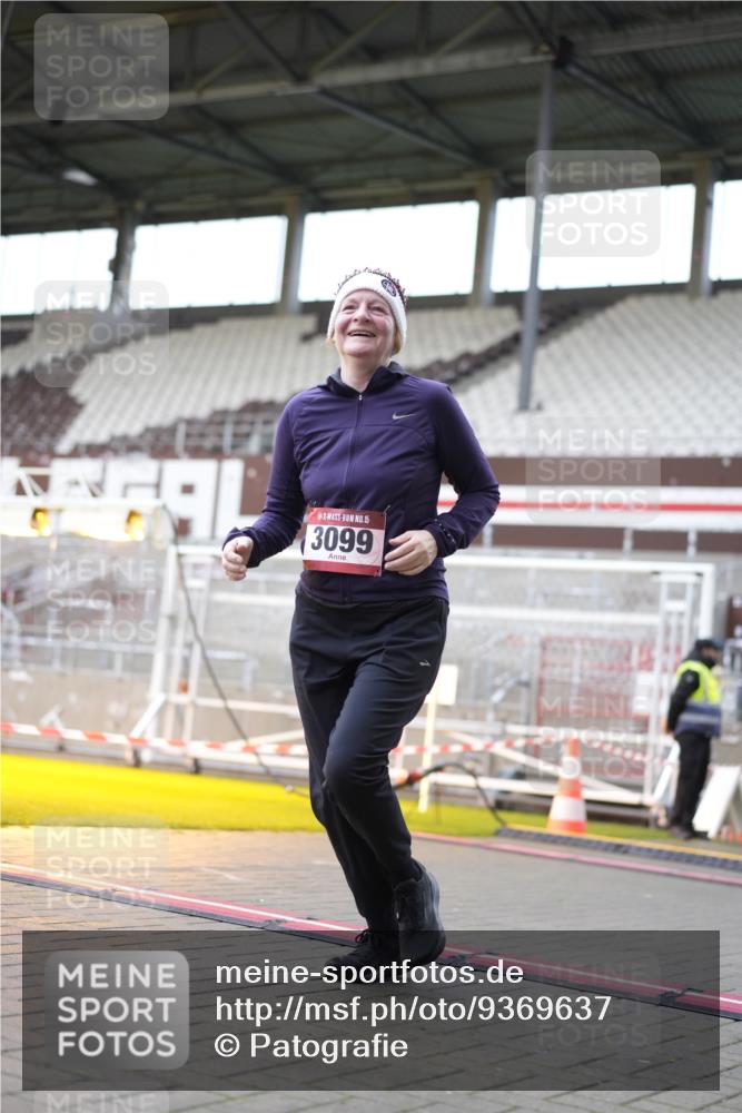 07.12.2025 - St. Pauli X-Mass-Run No. 15 Patografie http://msf.ph/oto/9369637 07.12.2025 11:26:56 Ziel 1080, 2072, 2175, 2176, 2789, 2790, 2887, 2972, 2979, 3098, 3099 meine-sportfotos.de