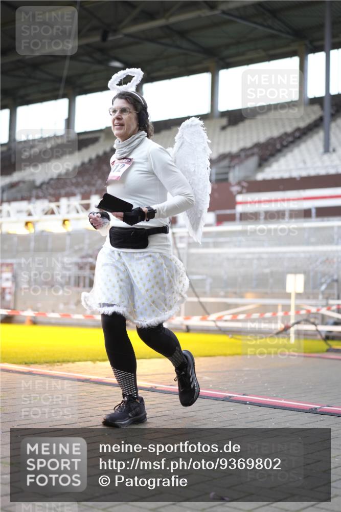 07.12.2025 - St. Pauli X-Mass-Run No. 15 Patografie http://msf.ph/oto/9369802 07.12.2025 11:28:37 Ziel 1897, 1917, 1919, 1920, 1921, 2383, 2426, 2427, 2431, 2495, 2707, 2709, 2774, 3234, 4641, 4818, 4832, 4837, 4838 meine-sportfotos.de