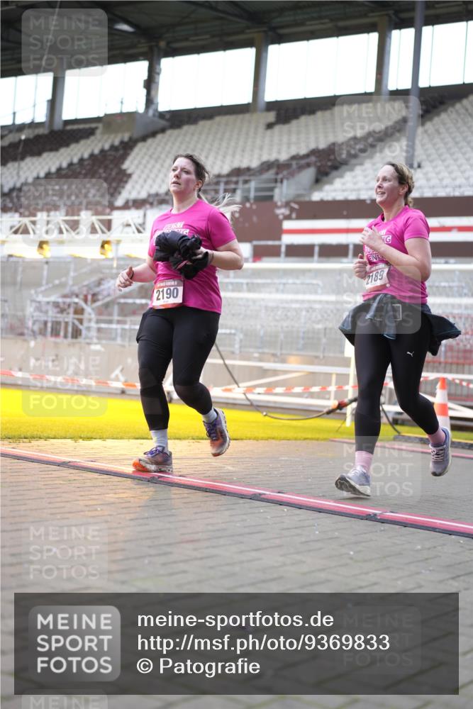 07.12.2025 - St. Pauli X-Mass-Run No. 15 Patografie http://msf.ph/oto/9369833 07.12.2025 11:28:49 Ziel 2038, 2189, 2190, 2383, 2707, 2709, 3234, 4818, 4837, 4838 meine-sportfotos.de