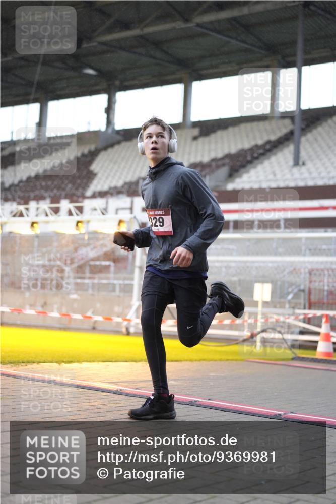 07.12.2025 - St. Pauli X-Mass-Run No. 15 Patografie http://msf.ph/oto/9369981 07.12.2025 11:30:59 Ziel 203, 329, 539, 554, 1595, 2449, 2450, 3328 meine-sportfotos.de