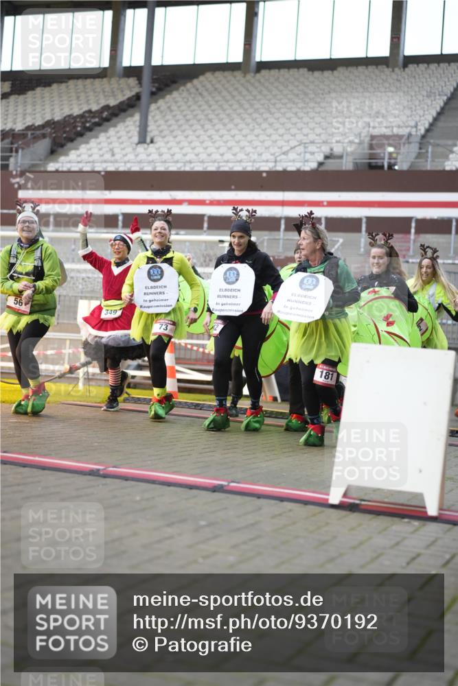 07.12.2025 - St. Pauli X-Mass-Run No. 15 Patografie http://msf.ph/oto/9370192 07.12.2025 11:33:21 Ziel 56, 62, 72, 73, 85, 94, 103, 110, 142, 181, 260, 340, 349, 1361, 2016, 2612, 2613, 2614, 2620, 3039, 3041, 3166, 3169, 3254 meine-sportfotos.de