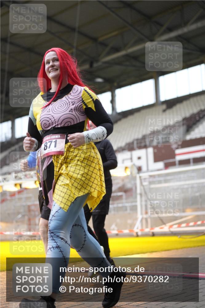 07.12.2025 - St. Pauli X-Mass-Run No. 15 Patografie http://msf.ph/oto/9370282 07.12.2025 11:34:10 Ziel 820, 825, 864, 869, 871, 1001, 1710, 1908, 2277, 2280, 2635, 3448 meine-sportfotos.de