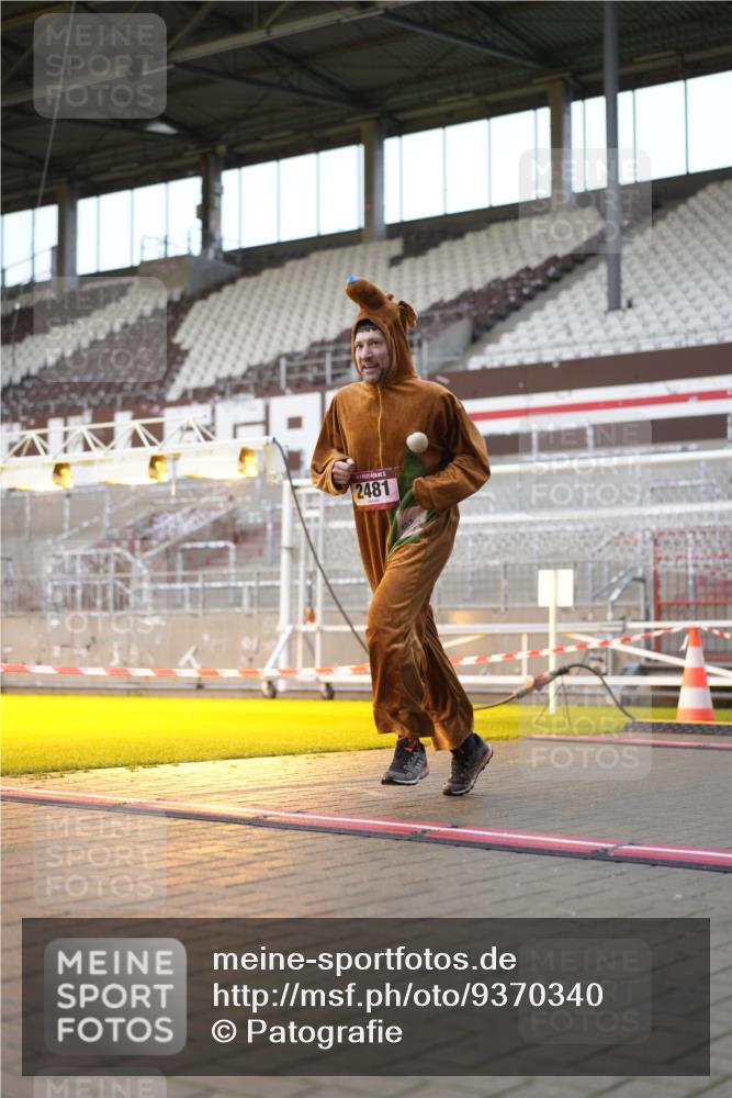 07.12.2025 - St. Pauli X-Mass-Run No. 15 Patografie http://msf.ph/oto/9370340 07.12.2025 11:35:00 Ziel 316, 2413, 2481, 3005 meine-sportfotos.de