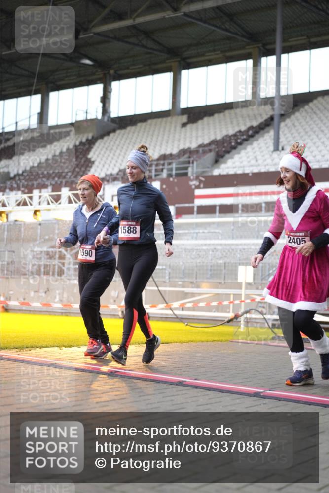 07.12.2025 - St. Pauli X-Mass-Run No. 15 Patografie http://msf.ph/oto/9370867 07.12.2025 11:36:47 Ziel 1588, 1590, 2004, 2102, 2405, 2517, 2917 meine-sportfotos.de