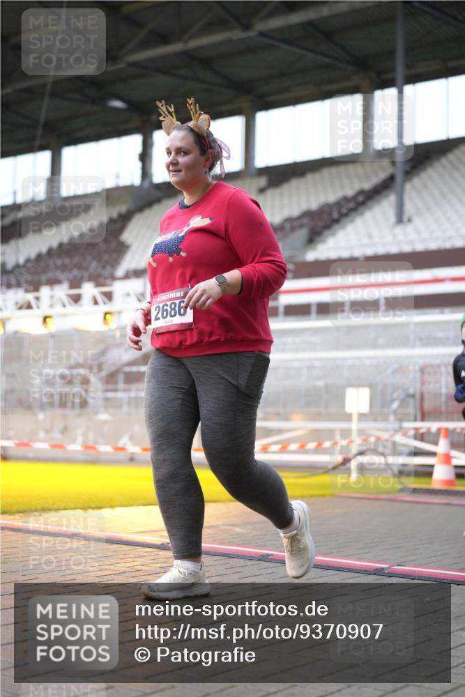 07.12.2025 - St. Pauli X-Mass-Run No. 15 Patografie http://msf.ph/oto/9370907 07.12.2025 11:37:04 Ziel 484, 991, 1280, 2022, 2102, 2153, 2279, 2686, 3931 meine-sportfotos.de