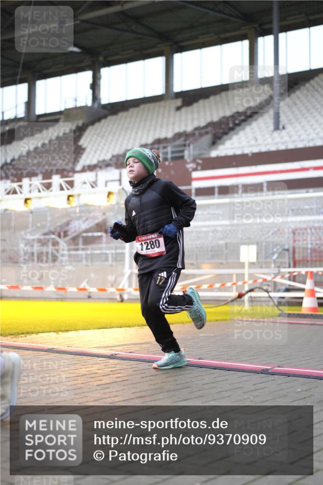 07.12.2025 - St. Pauli X-Mass-Run No. 15 Patografie http://msf.ph/oto/9370909 07.12.2025 11:37:05 Ziel 484, 991, 1280, 2022, 2102, 2153, 2279, 2686, 3931 meine-sportfotos.de