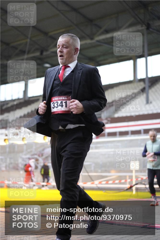 07.12.2025 - St. Pauli X-Mass-Run No. 15 Patografie http://msf.ph/oto/9370975 07.12.2025 11:38:10 Ziel 307, 2395, 2396, 2715, 3065, 3066, 3341, 3762, 3765 meine-sportfotos.de