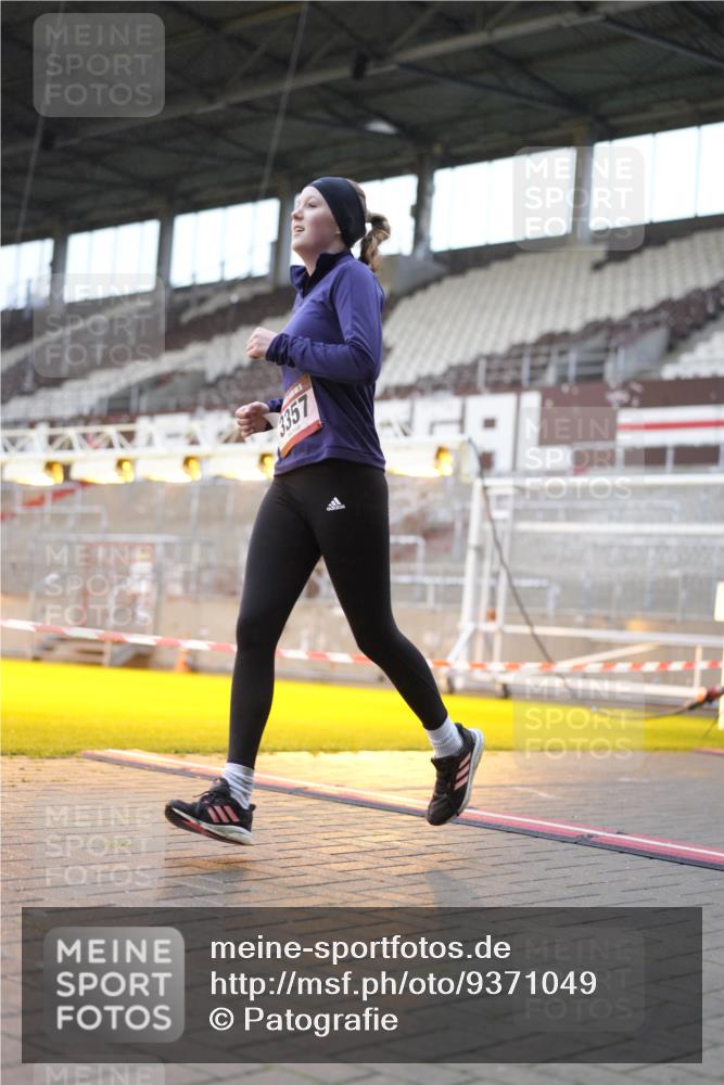 07.12.2025 - St. Pauli X-Mass-Run No. 15 Patografie http://msf.ph/oto/9371049 07.12.2025 11:39:00 Ziel 729, 1737, 2225, 2226, 2602, 3357 meine-sportfotos.de