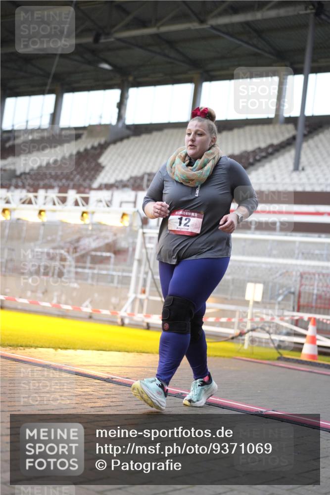 07.12.2025 - St. Pauli X-Mass-Run No. 15 Patografie http://msf.ph/oto/9371069 07.12.2025 11:39:32 Ziel 12, 3593 meine-sportfotos.de