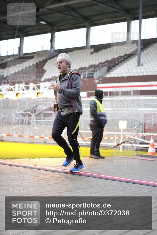 07.12.2025 - St. Pauli X-Mass-Run No. 15 Patografie http://msf.ph/oto/9372036 07.12.2025 11:47:57 Ziel 207, 724, 796, 1471, 1474, 1534, 1539, 1597, 2381, 2384, 2451, 2452, 2475, 2516, 2842, 3225, 3227, 3312, 3313, 3542, 3545, 3547, 3602, 4425, 4427 meine-sportfotos.de