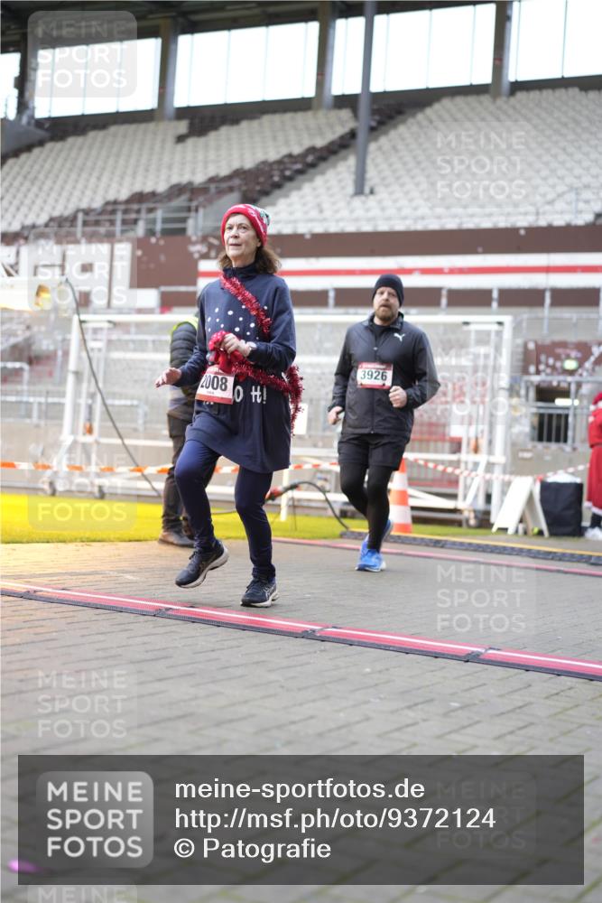 07.12.2025 - St. Pauli X-Mass-Run No. 15 Patografie http://msf.ph/oto/9372124 07.12.2025 11:48:34 Ziel 616, 732, 1613, 1891, 1911, 1926, 1927, 2008, 2075, 2148, 2432, 2717, 2718, 3023, 3388, 3646, 3926, 4134, 4423, 4424, 4426, 4477, 4480 meine-sportfotos.de