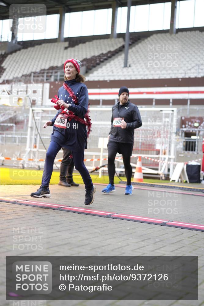 07.12.2025 - St. Pauli X-Mass-Run No. 15 Patografie http://msf.ph/oto/9372126 07.12.2025 11:48:34 Ziel 616, 732, 1613, 1891, 1911, 1926, 1927, 2008, 2075, 2148, 2432, 2717, 2718, 3023, 3388, 3646, 3926, 4134, 4423, 4424, 4426, 4477, 4480 meine-sportfotos.de