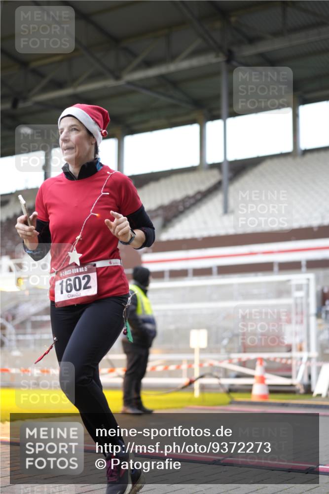 07.12.2025 - St. Pauli X-Mass-Run No. 15 Patografie http://msf.ph/oto/9372273 07.12.2025 11:50:35 Ziel 196, 206, 1599, 1602, 3913, 3958 meine-sportfotos.de