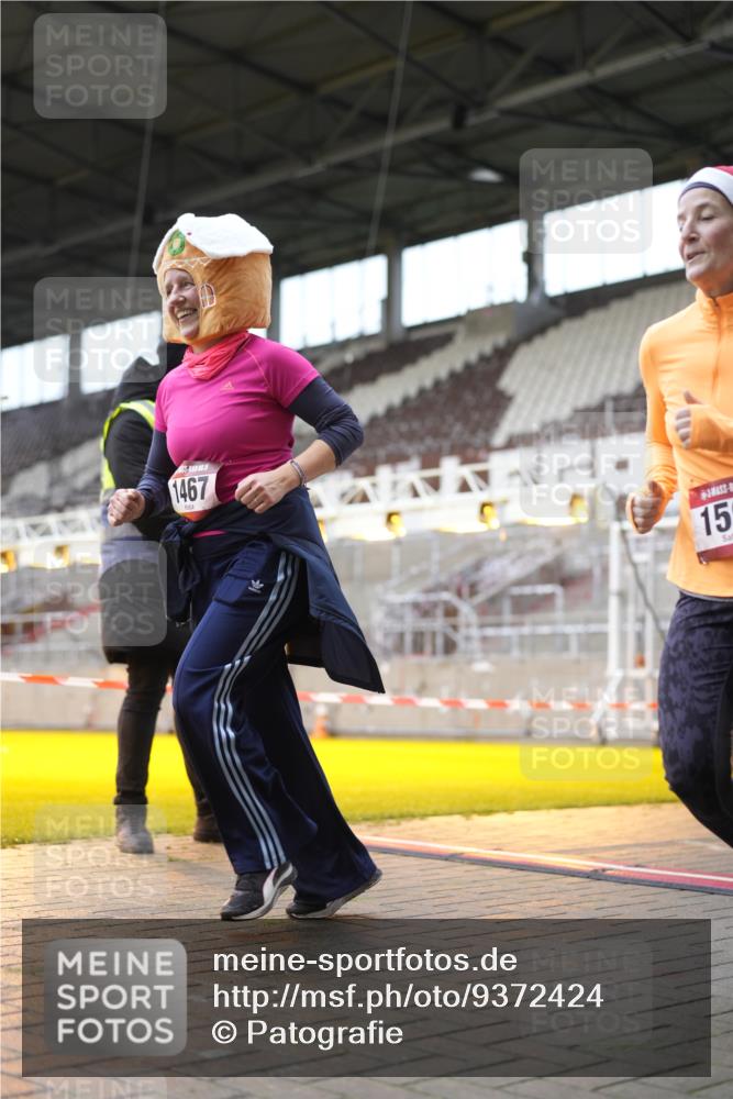 07.12.2025 - St. Pauli X-Mass-Run No. 15 Patografie http://msf.ph/oto/9372424 07.12.2025 11:52:51 Ziel 982, 1467, 1592, 1803, 2862, 4612 meine-sportfotos.de