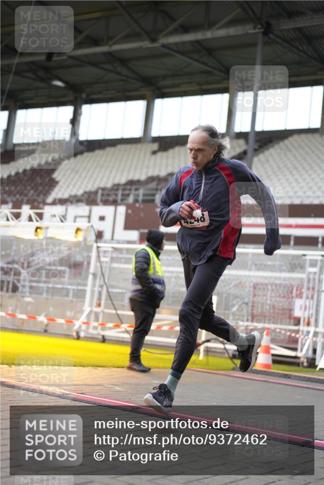 07.12.2025 - St. Pauli X-Mass-Run No. 15 Patografie http://msf.ph/oto/9372462 07.12.2025 11:53:11 Ziel 104, 524, 1238, 1239, 1289, 1290, 1803, 2685, 2735, 2966, 3006, 3355, 3356, 3749, 3750, 4248 meine-sportfotos.de