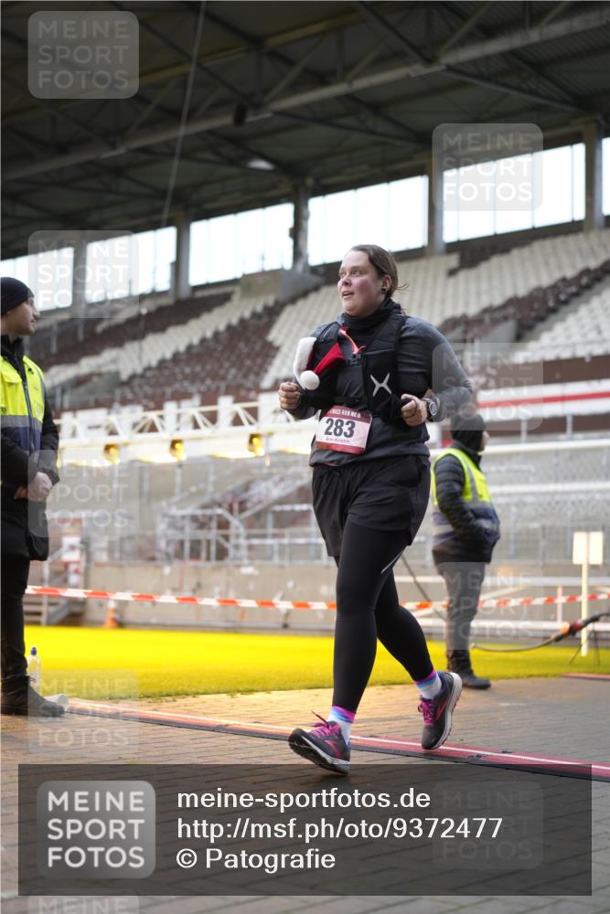 07.12.2025 - St. Pauli X-Mass-Run No. 15 Patografie http://msf.ph/oto/9372477 07.12.2025 11:53:50 Ziel 283, 287, 2625, 3249, 3507, 3510 meine-sportfotos.de