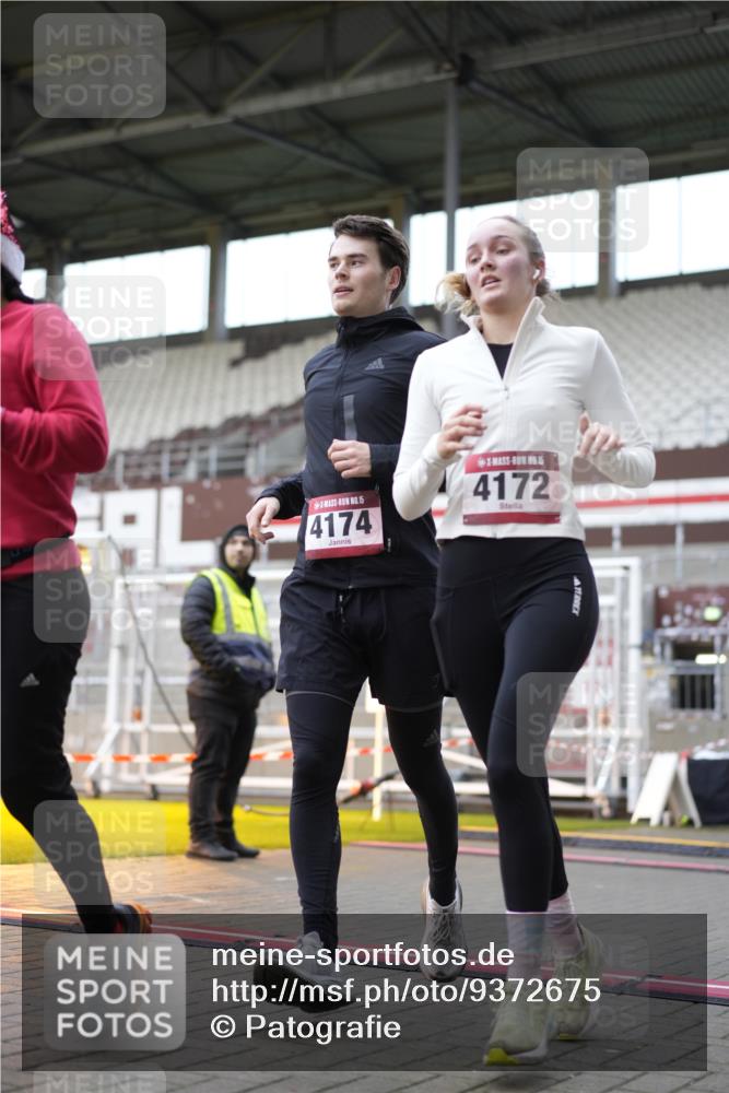 07.12.2025 - St. Pauli X-Mass-Run No. 15 Patografie http://msf.ph/oto/9372675 07.12.2025 11:56:43 Ziel 2596, 2598, 2599, 2824, 2825, 2826, 2929, 2932, 3433, 3459, 3842, 3843, 3844, 4172, 4174 meine-sportfotos.de